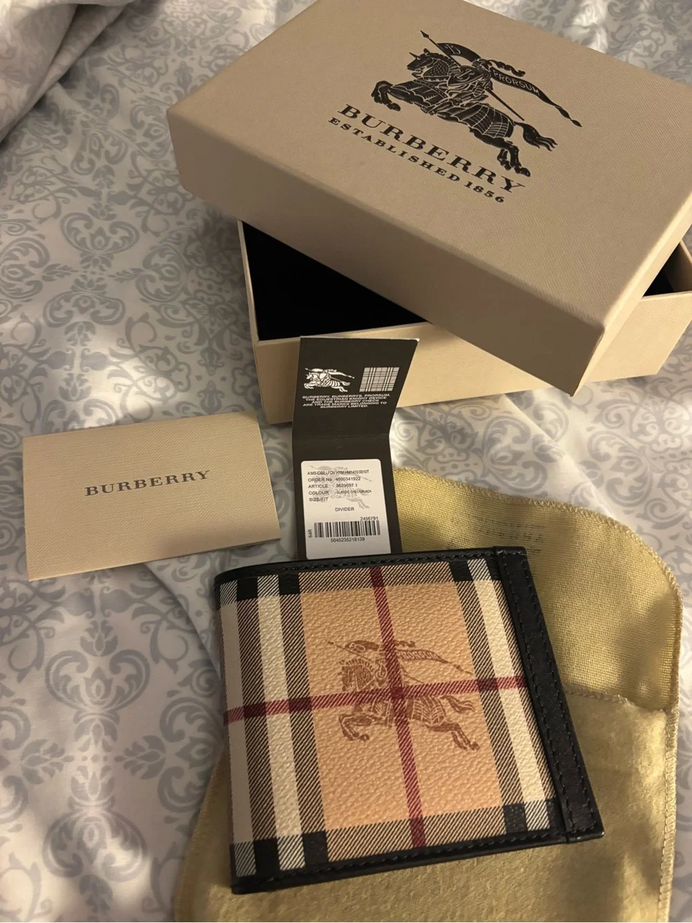 Burberry Billfold Wallet - Haymarket Horseferry - Collector Item